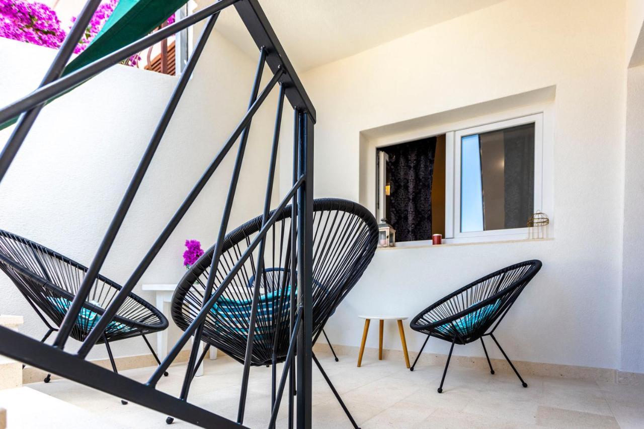 City Apartment Nora, Old Town Located, Free Parking Makarska Esterno foto