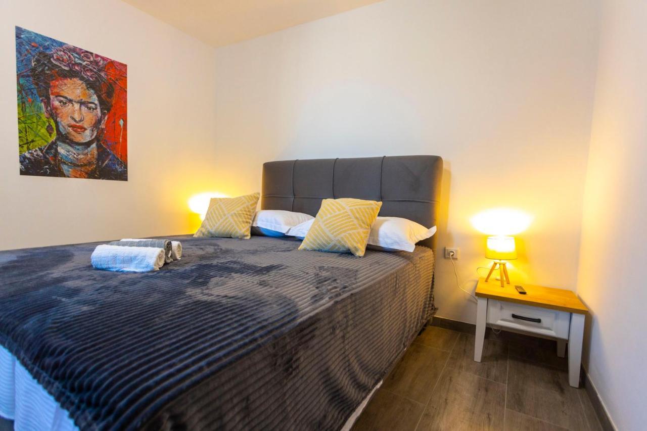 City Apartment Nora, Old Town Located, Free Parking Makarska Esterno foto