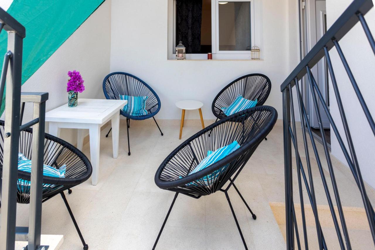 City Apartment Nora, Old Town Located, Free Parking Makarska Esterno foto